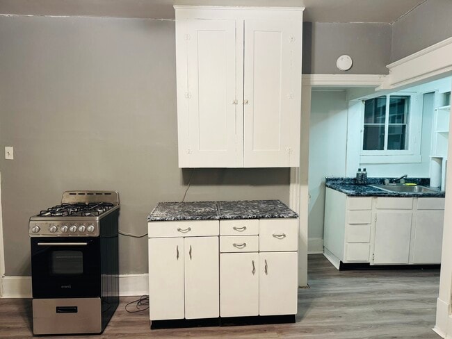 Photo - 195 D St Unit 2