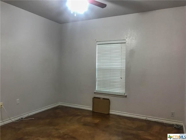 Photo - 1080 Rainbow Dr