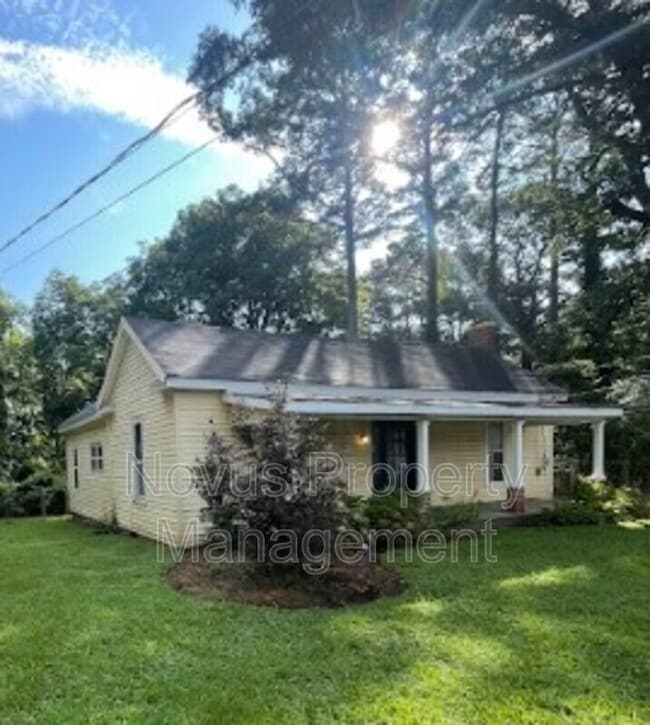 Photo - 615 N Aycock St