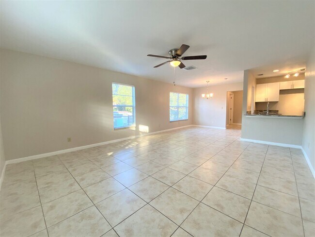 Photo - PIKUS Stanton (2923 Gordon St) Unidad #A