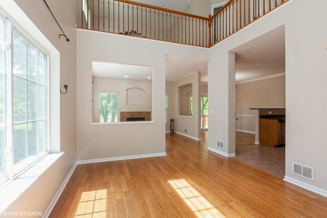 Photo - 2215 Stoughton Dr