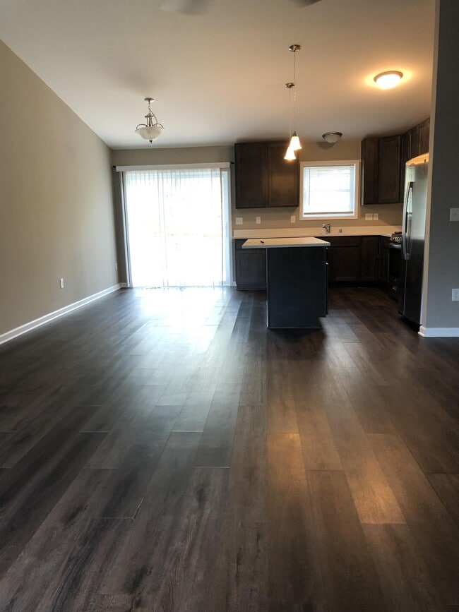 Photo - 26872 99th St