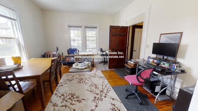 Photo - 97 Hawthorne St Unit 1