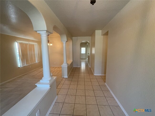 5302 Jitterbug Ct