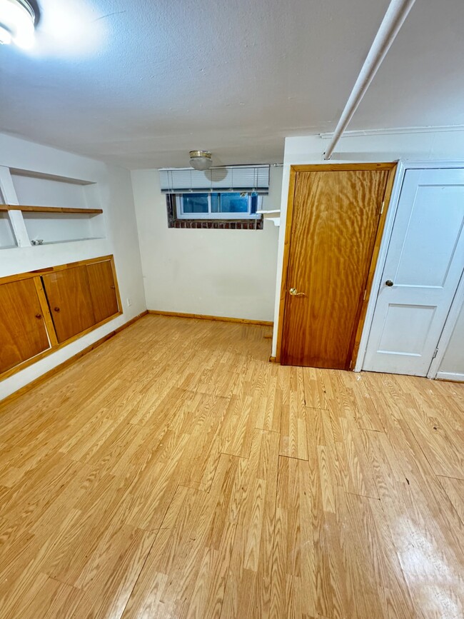 Photo - 226 Bay 48th St Townhome