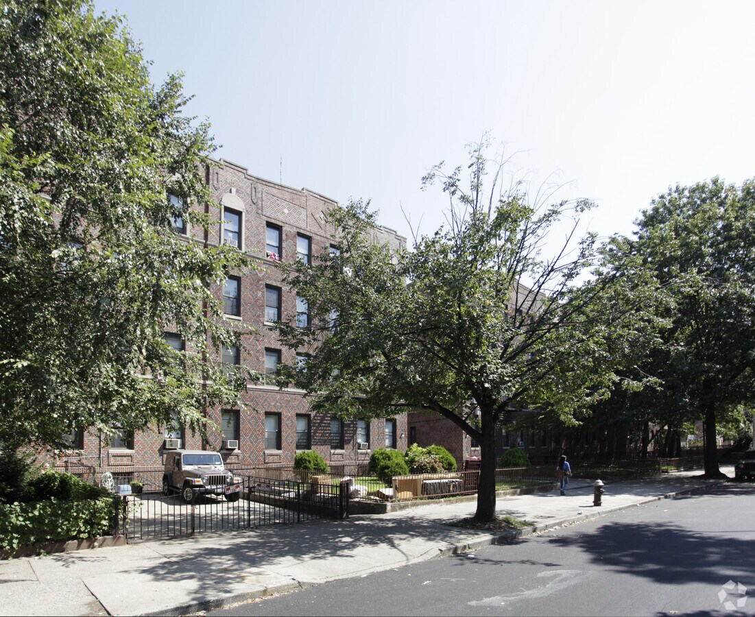 363 Ocean Parkway - 363 Ocean Parkway Apartments