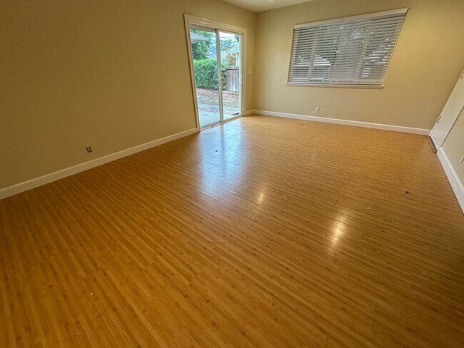 Photo - 852 W Hacienda Ave Unidad 852