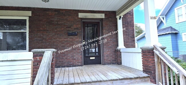 Photo - 180 Cedar Ave