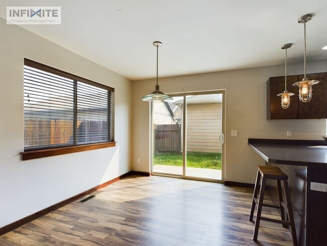 Building Photo - Bozeman Charmer! Rental