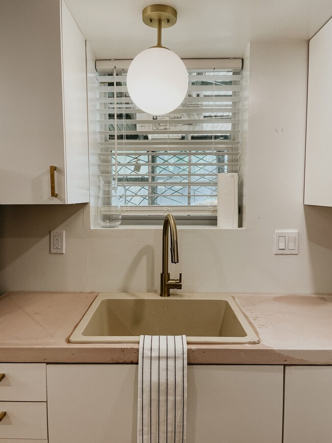 Photo - 3225 Colcord Ave Unidad ID1354370P