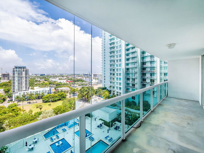 Photo - 1800 N Bayshore Dr Condo