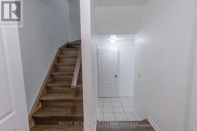 Photo - 11 Telegraph St