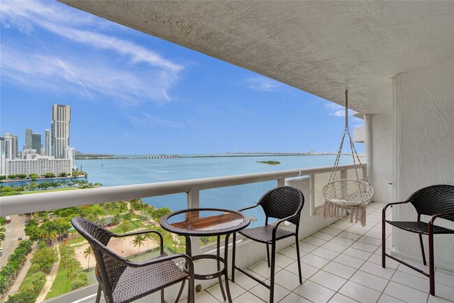 Photo - 1717 N Bayshore Dr Condo Unit A-2440