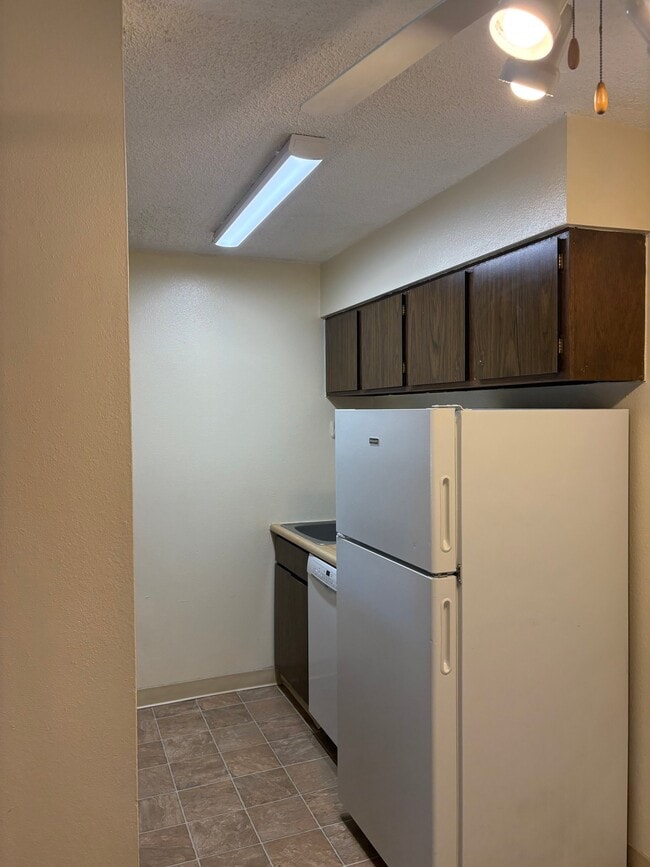 60 Douglas Ln Unit 223