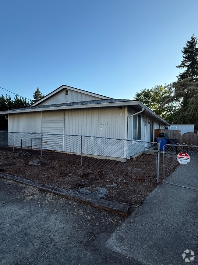 Building Photo - 3014 Drummond Ave Rental