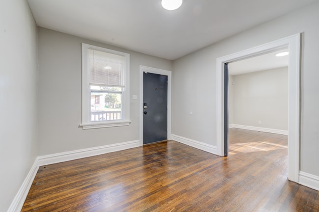 Photo - 6024 Lucille Ave