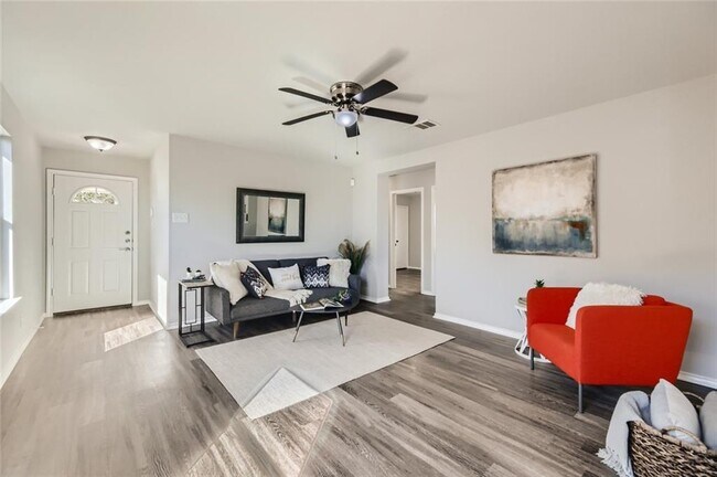 Photo - 177 Karrie Dr