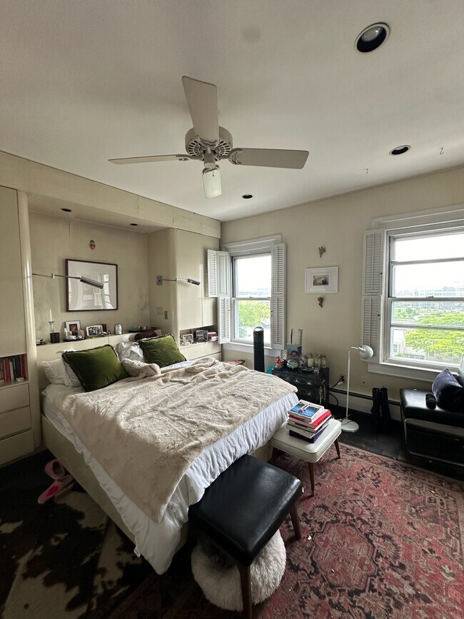 Photo - 344 Benefit St Unit 1