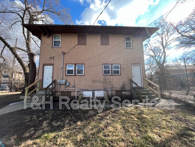 Photo - 1136 Fairfield Ave