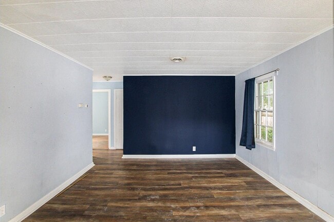 Photo - 1012 Woodbine Ave