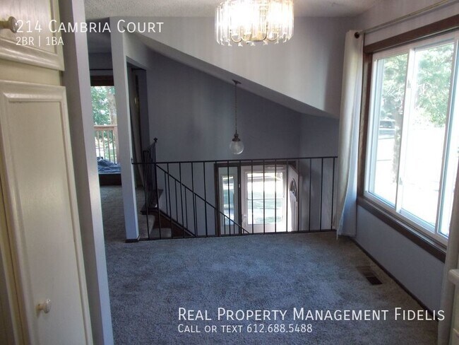 Photo - 2 Bedroom, 1 Bathroom Townhome in Woodbury