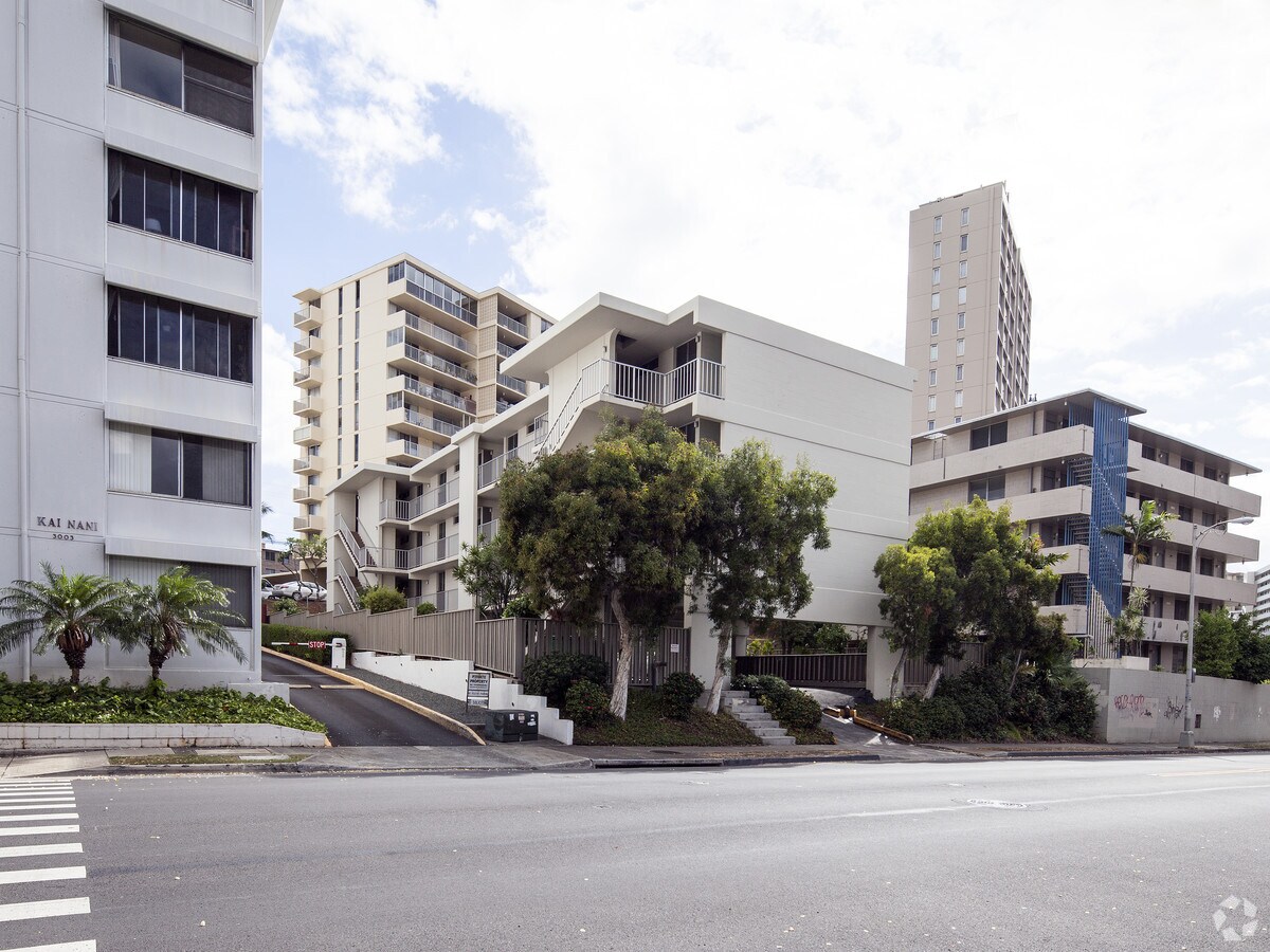 Photo - 3011 Ala Ilima St