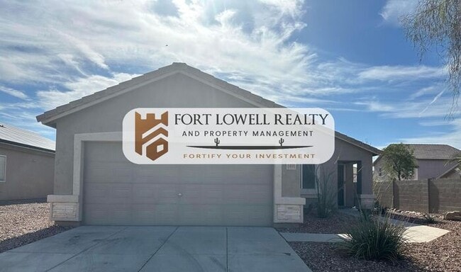 Building Photo - 3 Bedroom, 2 Bath, with 2 Car Garage!!