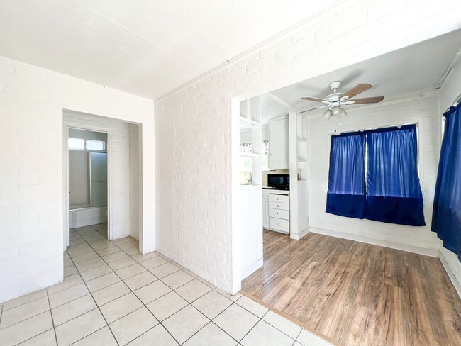 Photo - Manzanita Unidad 6570