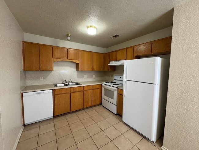 Photo - 4207 Deek Dr Unidad Apt A