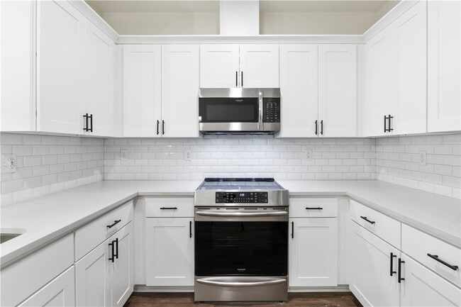 Photo - 200 Dunnwood Grn Ln