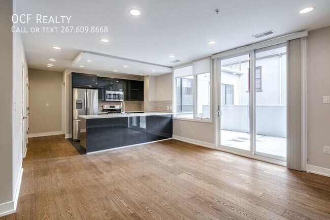Building Photo - 820 N 3rd St Unit 205