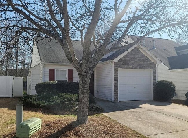 Photo - 180 Ilex Dr