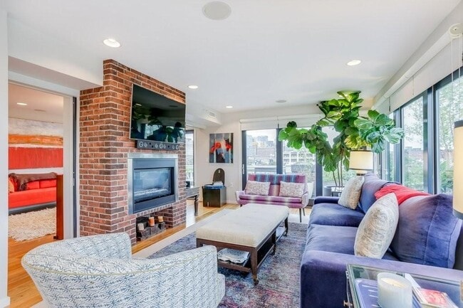 Photo - 79 Chandler St Unit 9