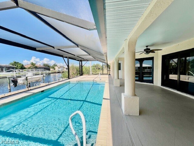 Photo - 426 NW 37th Pl