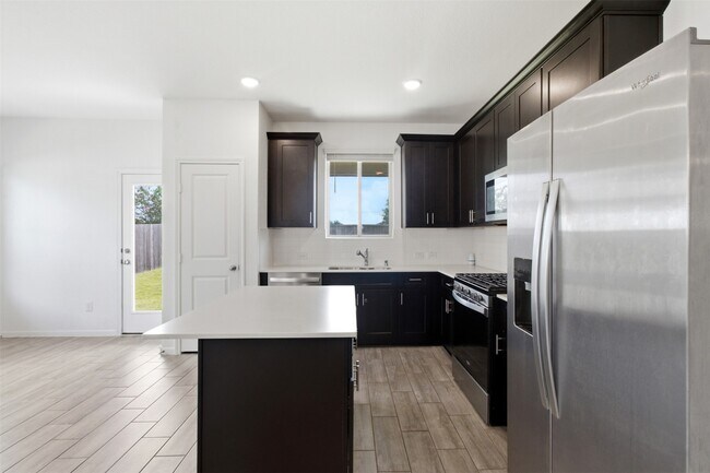 Photo - 6815 Ivory Sedge Trl