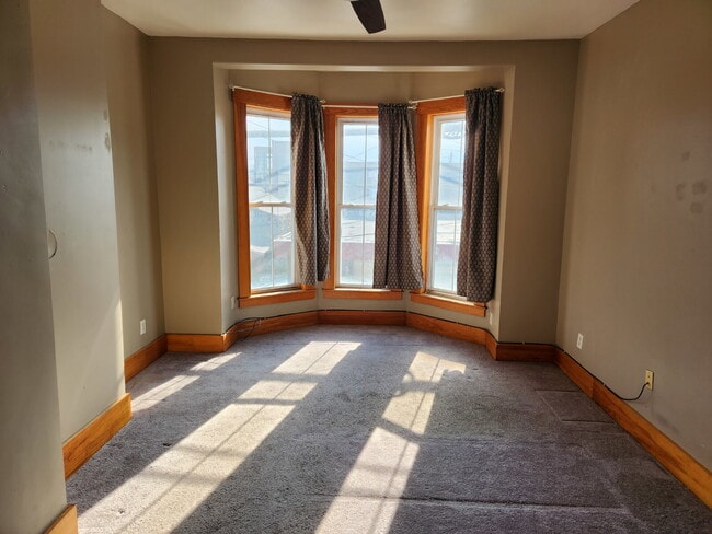 Photo - Large 1 Bedroom Downtown Nashua Unit Apt 2