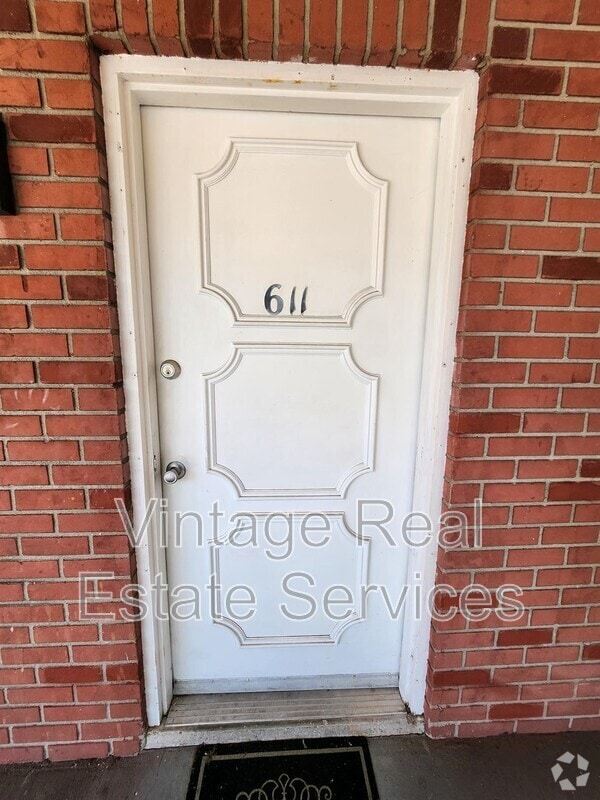 Building Photo - 3301 58th Ave S Unit #611 Rental