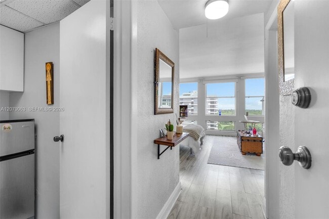 700 Biltmore Way Unit 1017