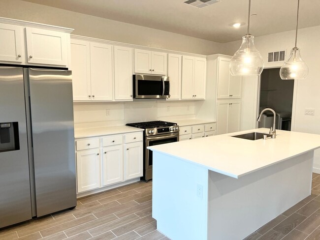 Photo - Charming 3-Bedroom Single Story Home for Rent