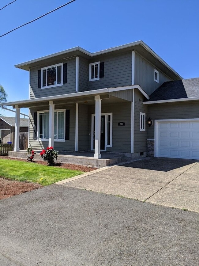 Building Photo - 3-Bedroom, 1.5-Bath Home In Bethel Danebo ...