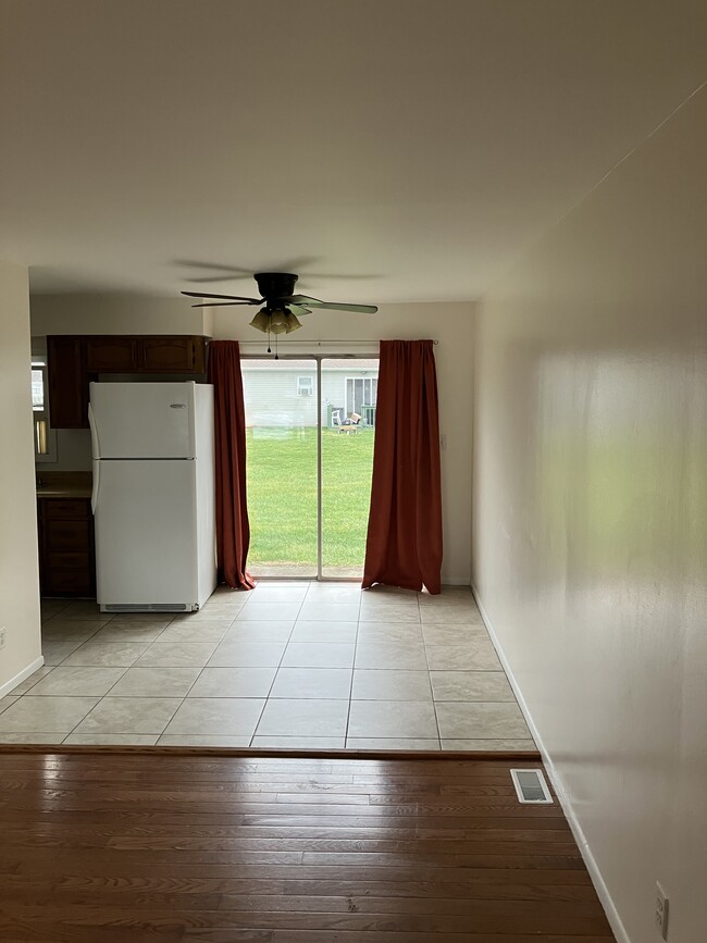 Photo - 31 North St Unit A