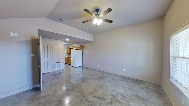 Photo - Cozy 1 bedroom in Temple with washer and dryer connections