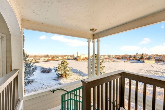 Photo - 18929 E Warren Cir