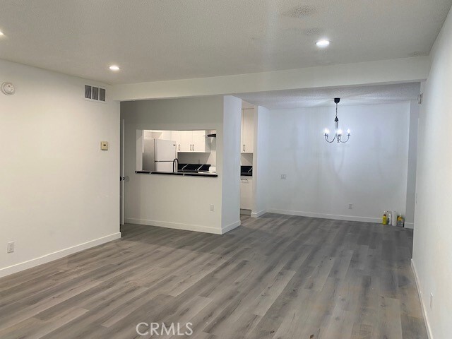 Photo - 5460 White Oak Ave Unidad E123