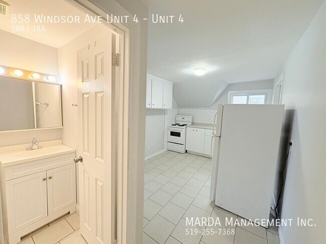 Photo - COZY 1 BED/1 BATH - DOWNTOWN WINDSOR + GAS Unit 4