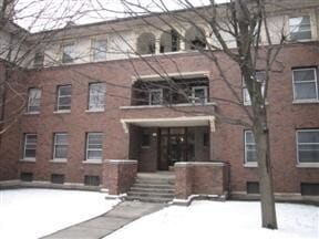 Building Photo - 1707 Ridge Ave Rental