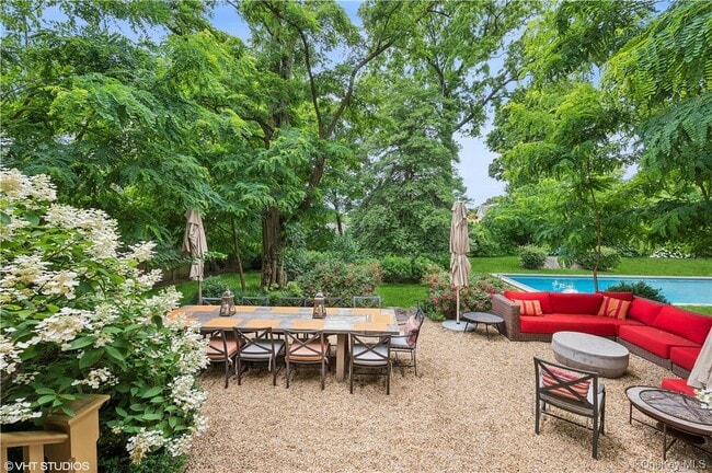 Photo - 216 Melbourne Ave