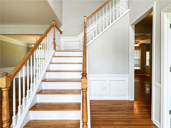 Photo - 705 Redrift Ct
