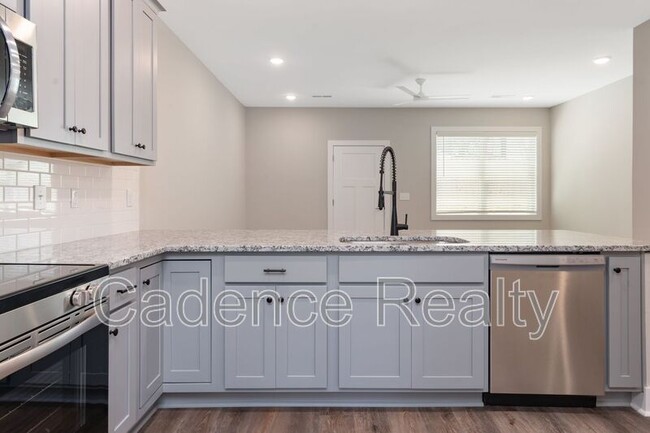 Photo - 1709 Perimeter Lp