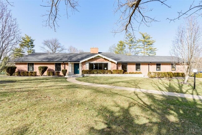 Building Photo - 10085 Litzsinger Rd Rental